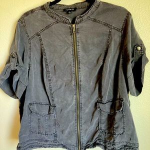 Torrid size 1 Zipper Top